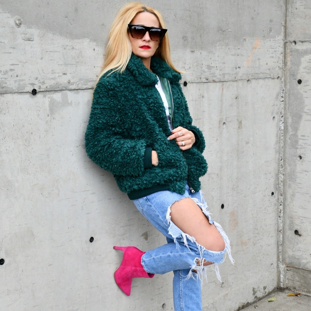 RESTOCK - ACADIA Emerald Green Faux Fur Ja… - Picture 2 of 8
